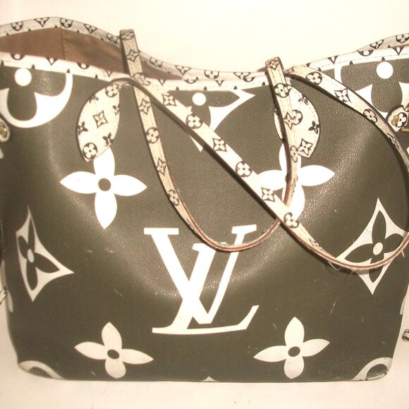 Huge PVC Shoulder Tote in Style of Monogram Shoulder Tote NOT Louis Vuitton - Picture 1 of 11